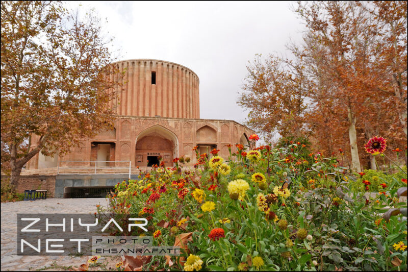 کاخ خورشید کلات نادری