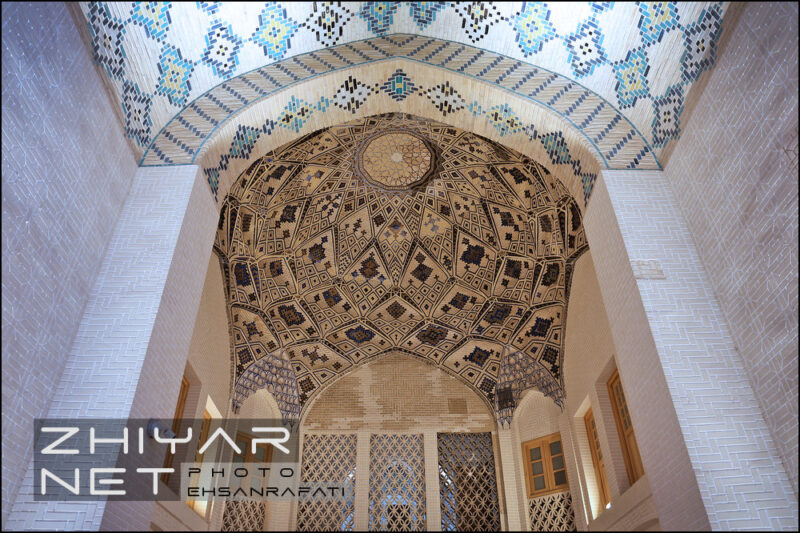 هتل کاروانیکا وکیل کرمان
