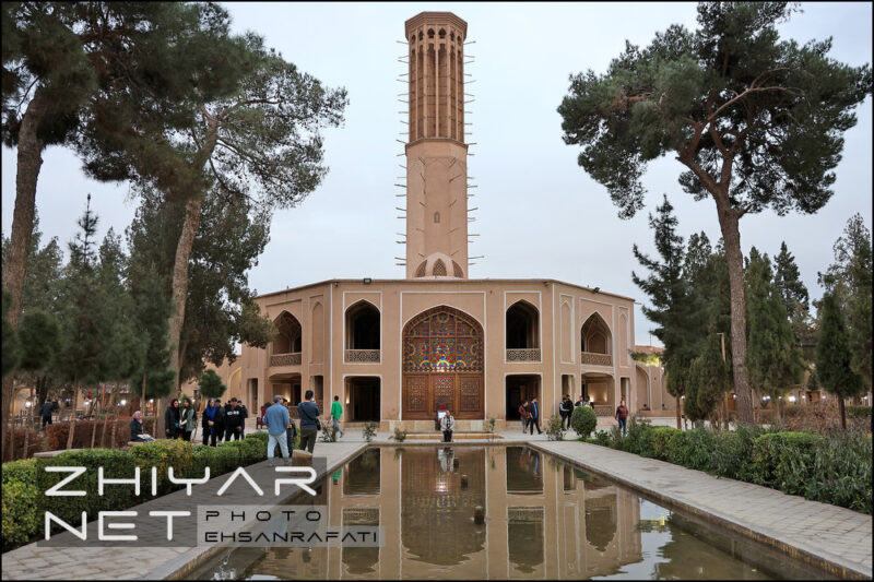 باغ دولت آباد یزد