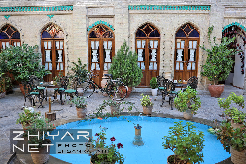 هتل بوتیک سنتی کرمانشاه