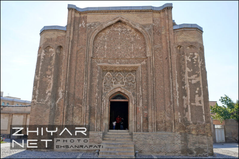 گنبد علویان همدان