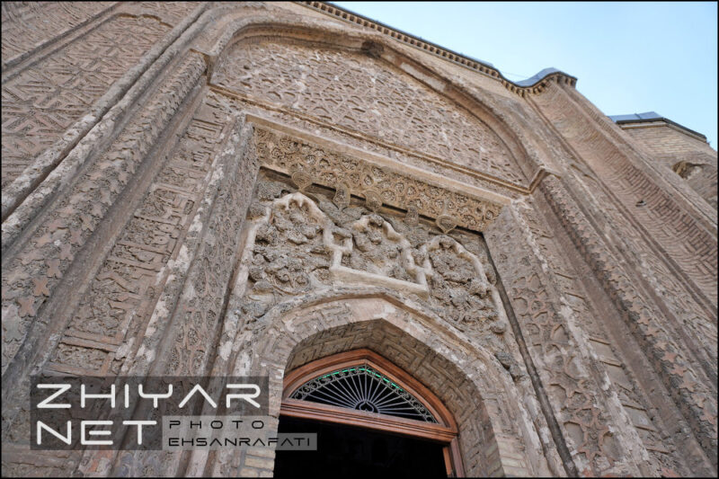 گنبد علویان همدان