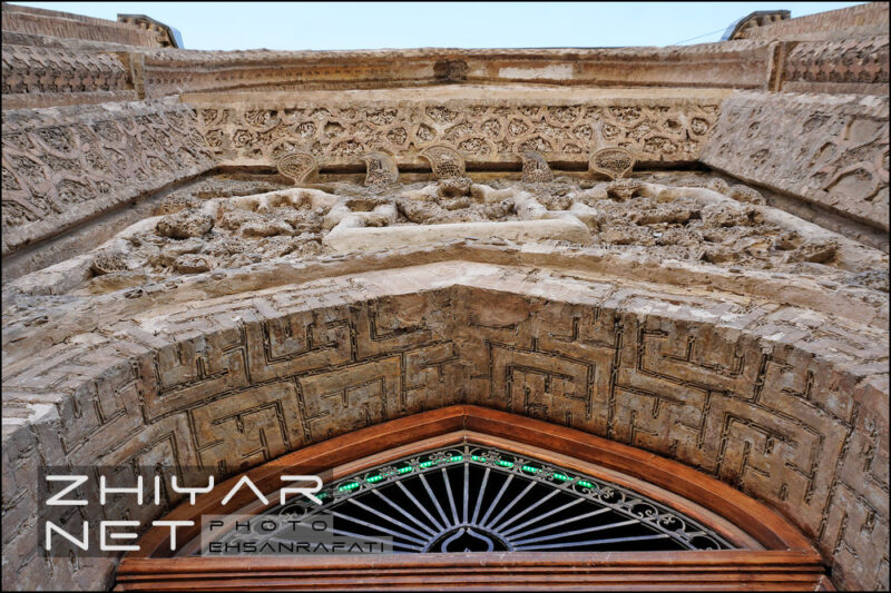 گنبد علویان همدان