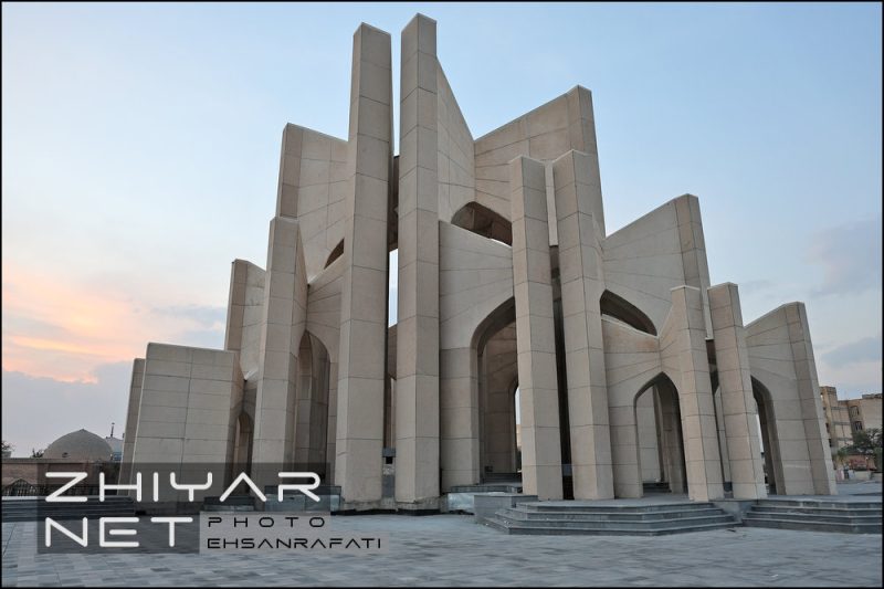 مقبره شعرا تبریز