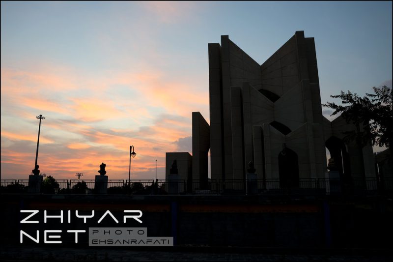 مقبره شعرا تبریز
