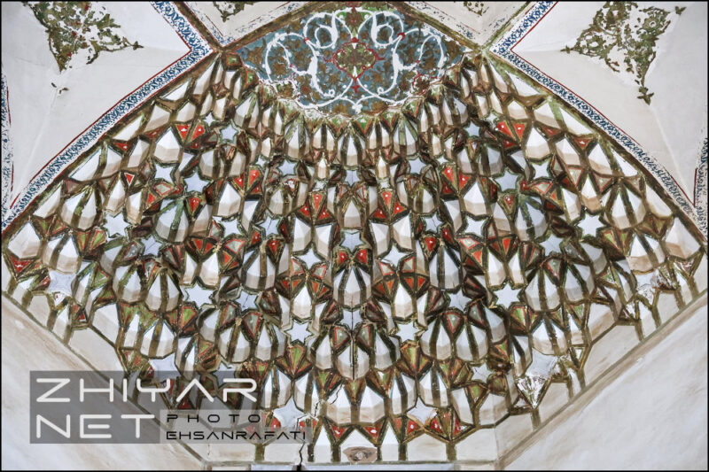 آرامگاه مشتاقیه کرمان